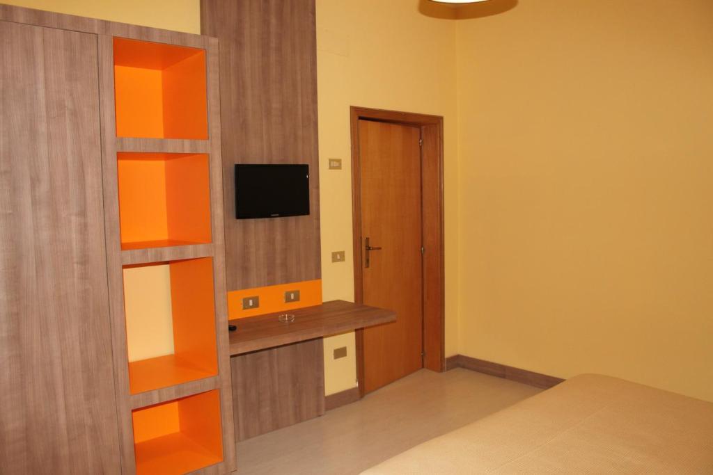 Country-House Pecora Nera Guest House Mosciano Sant'Angelo Room photo